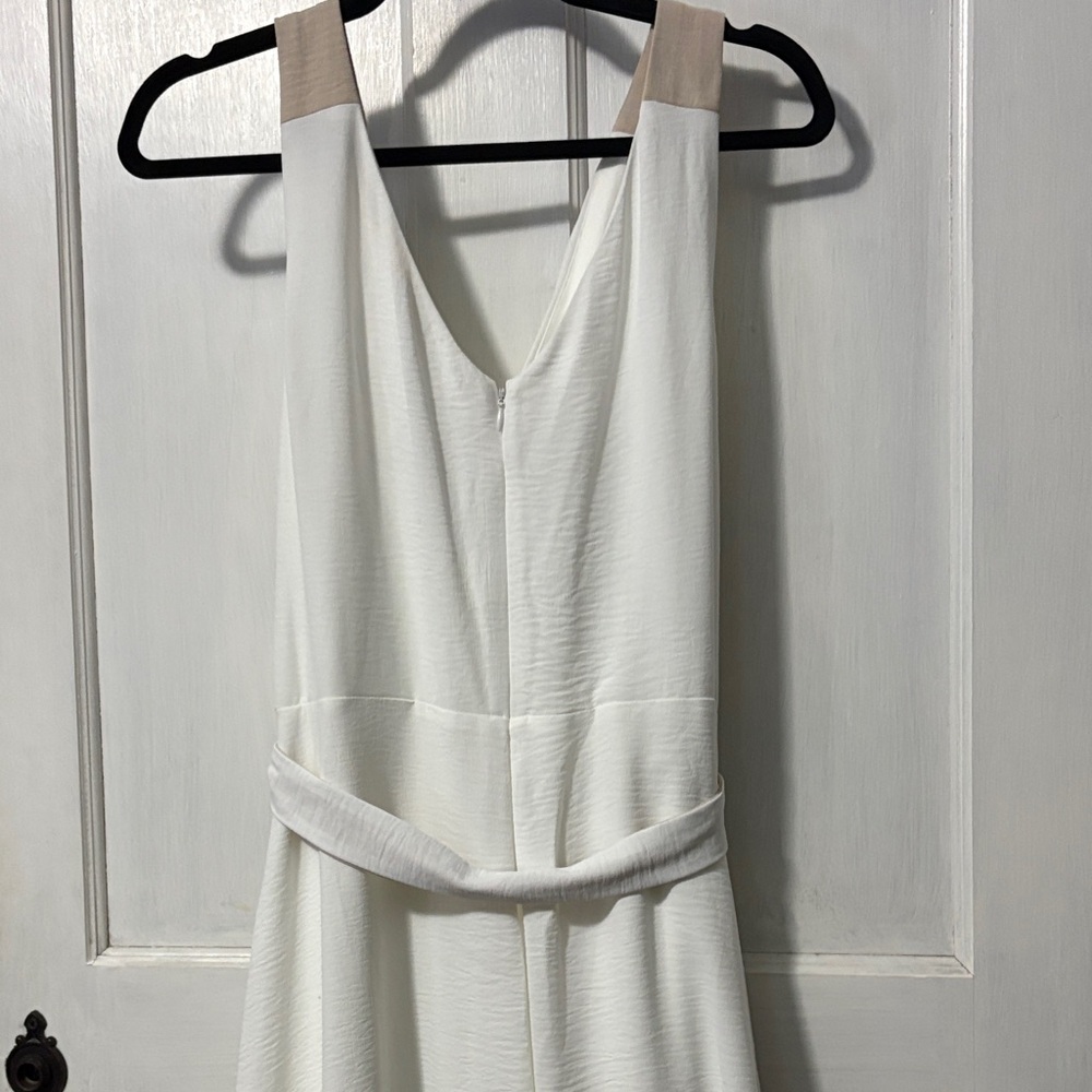 Harper Chic White Backless Dress - Picture 3 of 3
